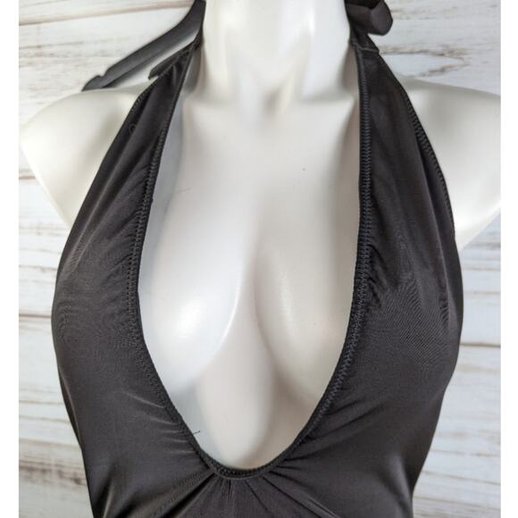 Luna Tuccini Black Halter Deep V Neck One-piece Bathingsuit Swim Sz 10 New - Picture 2 of 4